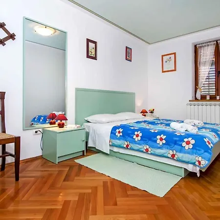 דירה In With Two-bedrooms 5 *